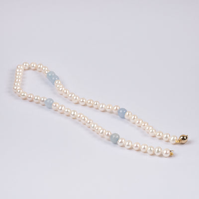 Halskjede Milena Pearl & Light Blue