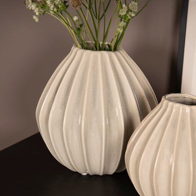 Broste Copenhagen Vase Wide Grey - Statement vase av keramikk